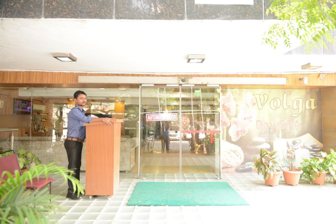 Hotel Balsons Continental Neu-Delhi Exterior foto